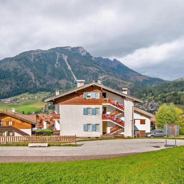 Casa Al Sole Moena - Appartamento Premium con 3 Camere da Letto e Balcone - 25