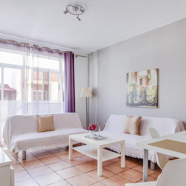 Apartamento céntrico Corralejo - Apartamento Deluxe de 2 dormitorios con balcón - 1