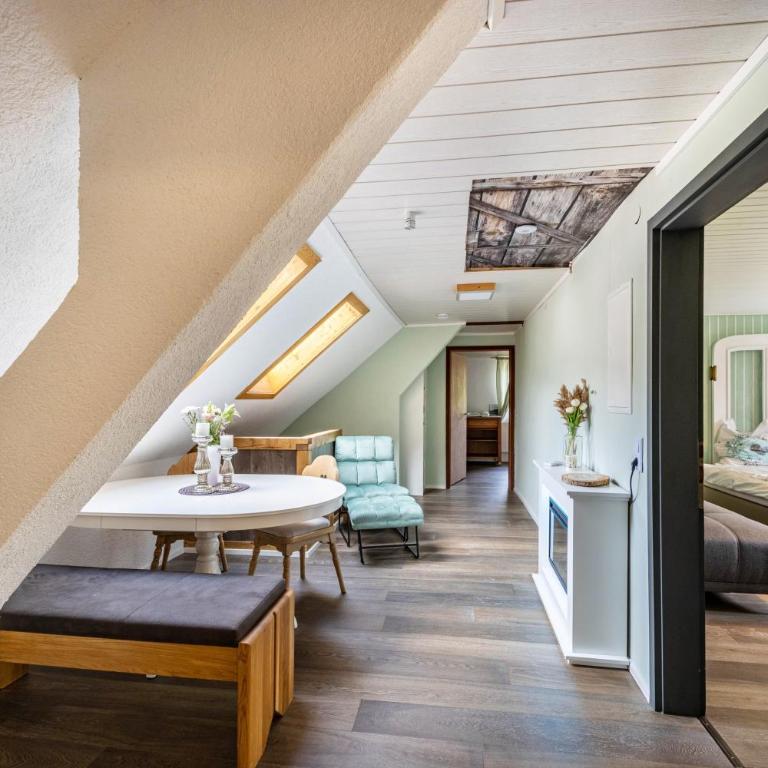 Salty Sol - Apartment with Terrace - 3