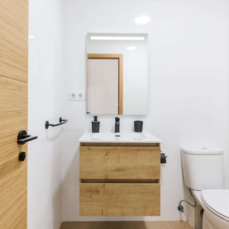 Arena de 2 Mares - Superior One-Bedroom Apartment with Balcony - 14