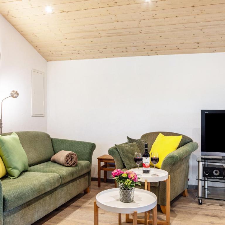 Ferienwohnungen Familie Hofer - Deluxe-Apartment mit 2 Schlafzimmern und Gartenblick - 7