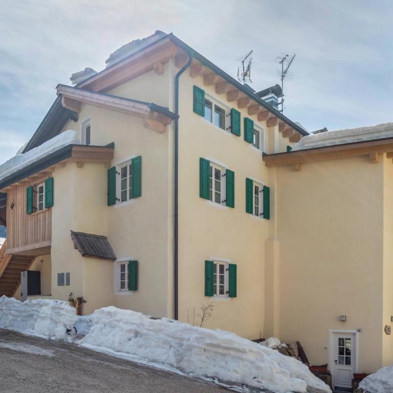 Majon Baticher - Appartamento Premium con 3 Camere da Letto e Balcone - 23