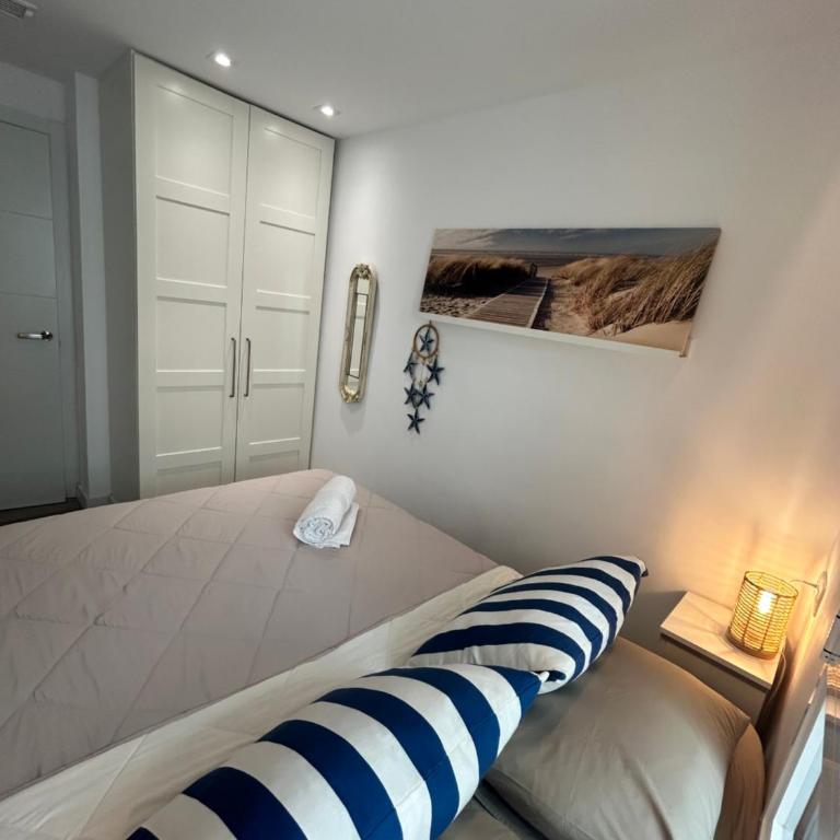 Sueña Mar Luxury Suites - Apartamento Superior con balcón - 25