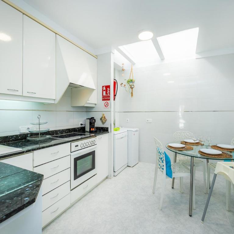 Can Picafort Near The Sea - Two-Bedroom Deluxe Apartment with Ocean View - 8