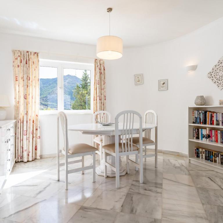Villa with private swimming pool - Villa con vistas al mar - 9