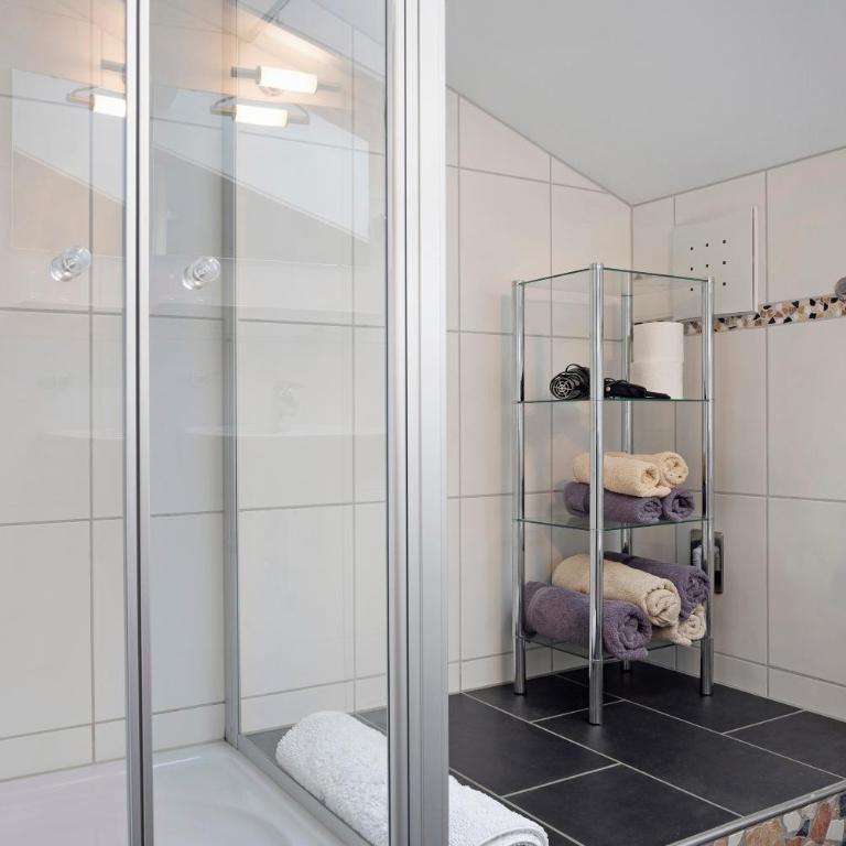 Ferienwohnungen Familie Hofer - Superior Apartment mit 1 Schlafzimmer und Balkon - 13