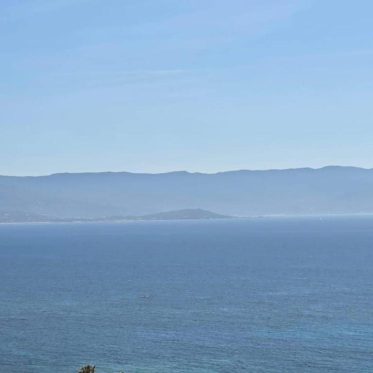 Appartement bord de mer avec vue panoramique - Two-Bedroom Apartment - 2