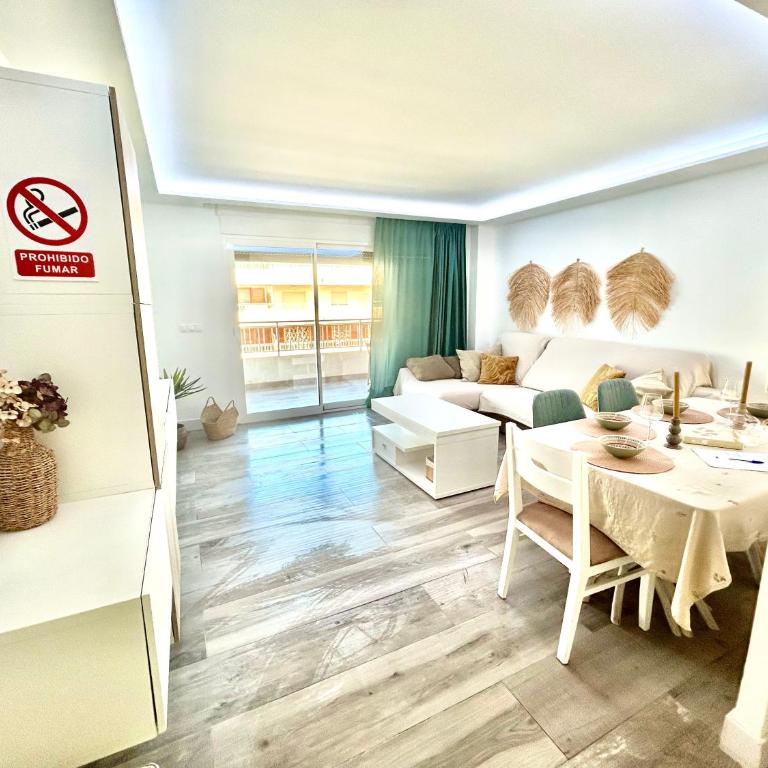 Sueña Mar Luxury Suites - Apartamento Superior con balcón - 3