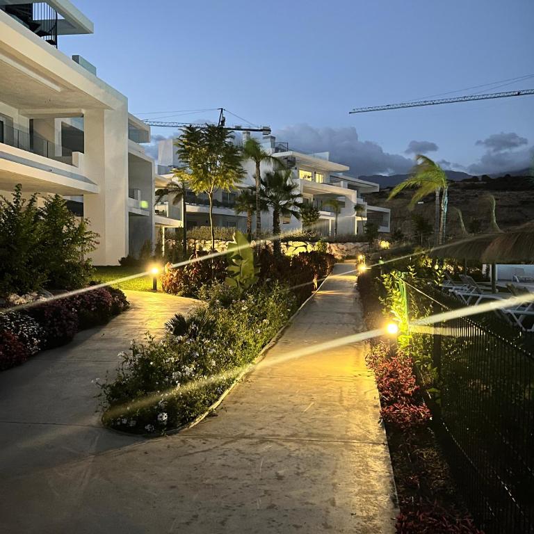 Alcazaba Lagoon Luxury Retreat - Apartamento Deluxe de 2 dormitorios con vistas al jardín - 31