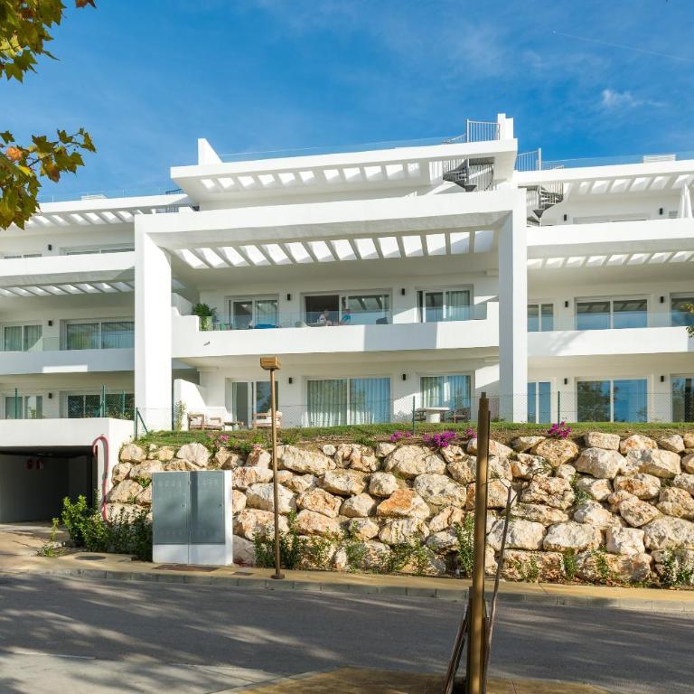 Alcazaba Lagoon Luxury Retreat - Apartamento Deluxe de 2 dormitorios con vistas al jardín - 25