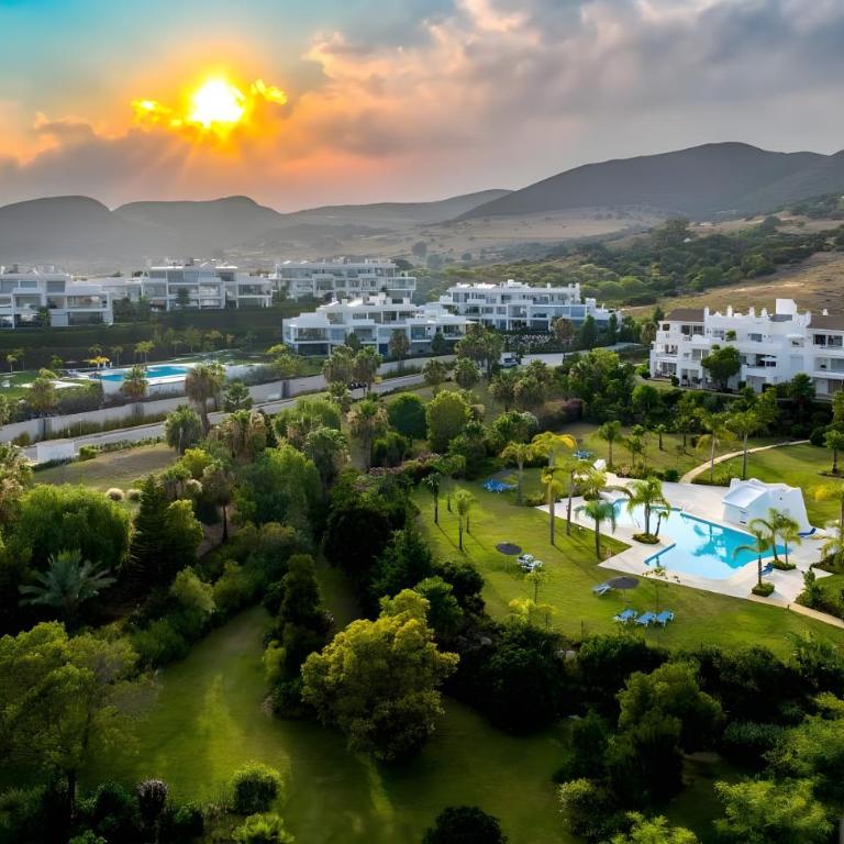 Alcazaba Lagoon Luxury Retreat - Apartamento Deluxe de 2 dormitorios con vistas al jardín - 37