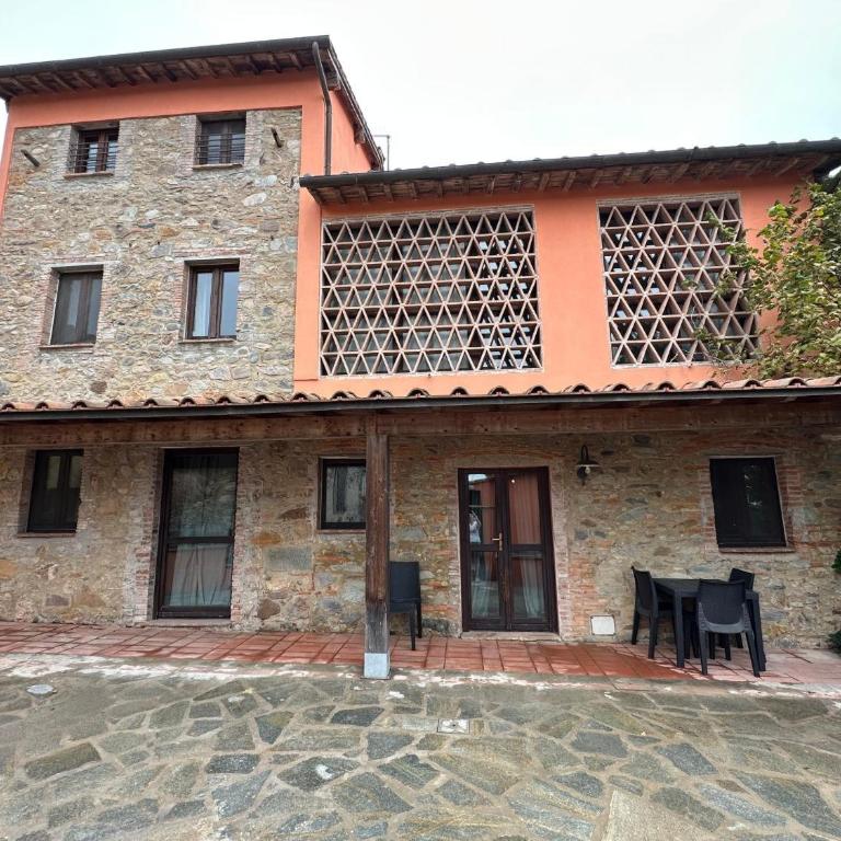 Casa La Corte a Capannori - Appartamento con doccia - 4