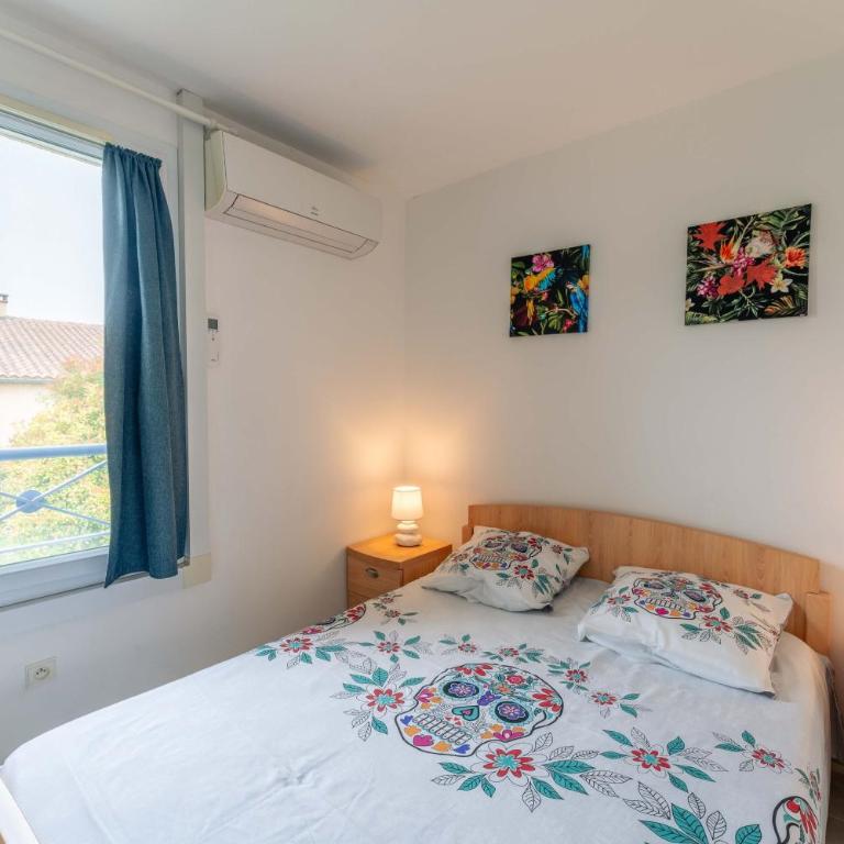 Maison avec jardin et piscine - Maison 2 Chambres - 7