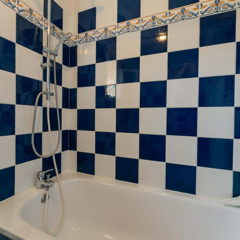 Maison avec jardin et piscine - Maison 2 Chambres - 11