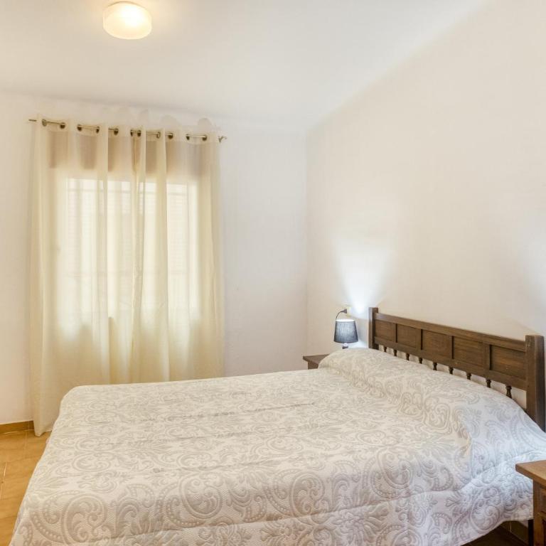 Apart en Paseo Marítimo 1-3 - Three-Bedroom Apartment - Oceanfront - 12