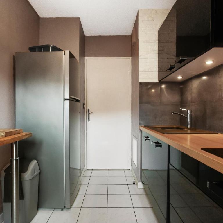 Un Havre De Paix avec balcon - Superior One-Bedroom Apartment with Balcony - 8