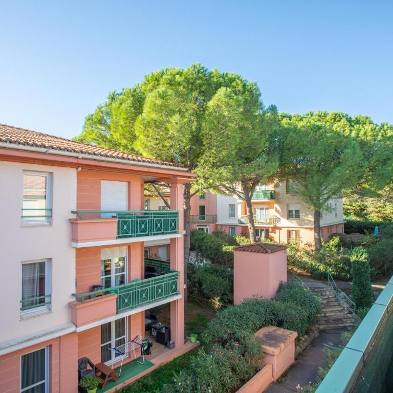 Un Havre De Paix avec balcon - Superior One-Bedroom Apartment with Balcony - 13