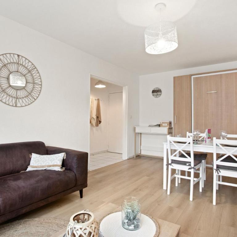 Un Havre De Paix avec balcon - Superior One-Bedroom Apartment with Balcony - 3