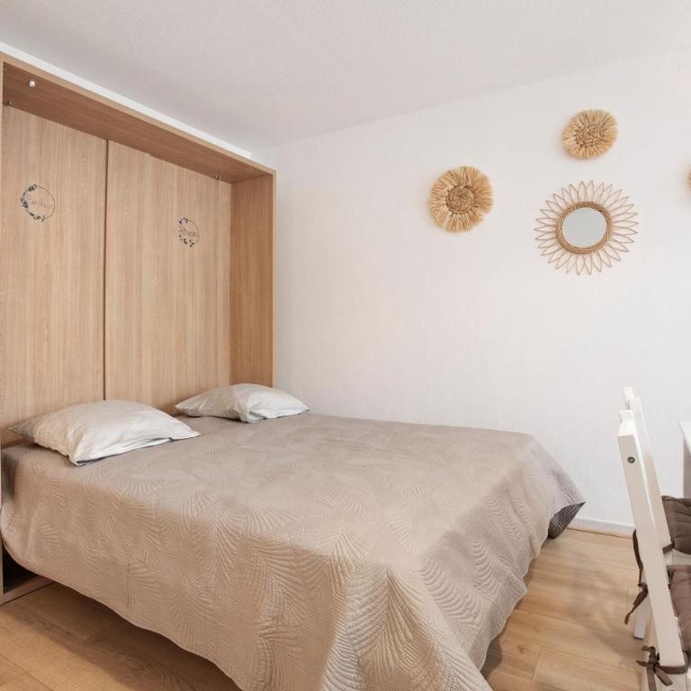 Un Havre De Paix avec balcon - Superior One-Bedroom Apartment with Balcony - 6
