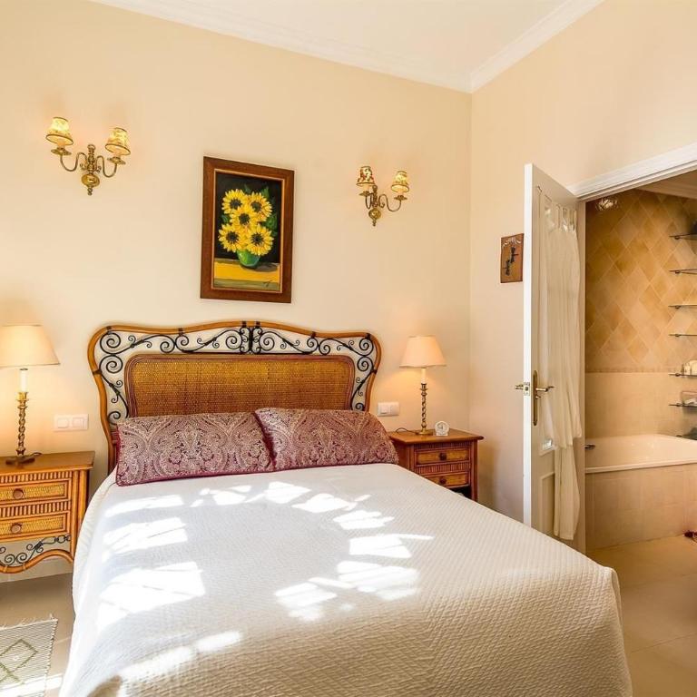 Capricho Montepino 1 Las Palomas - One-Bedroom Apartment with Garden View - 12