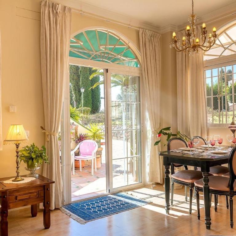 Capricho Montepino 1 Las Palomas - One-Bedroom Apartment with Garden View - 2