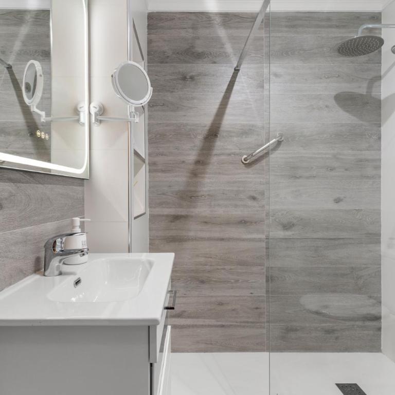 Byb Apartments - Apartamento con ducha - 14