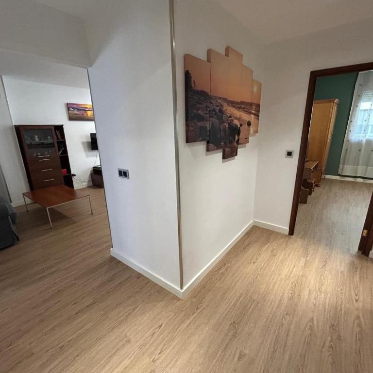 Piso con Balcón cerca de la Playa - Apartamento Deluxe de 2 dormitorios con balcón - 8