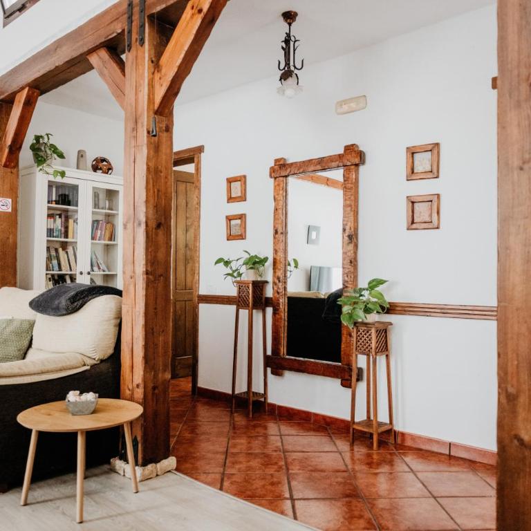 Casa Rural Kiko - Three-Bedroom House - 24