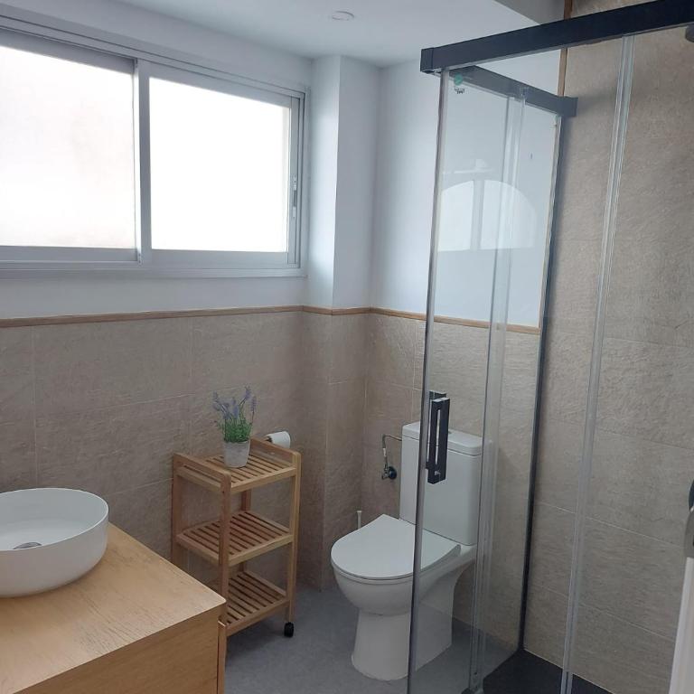 Fenals - Apartamento de 3 dormitorios y vistas al mar - 13