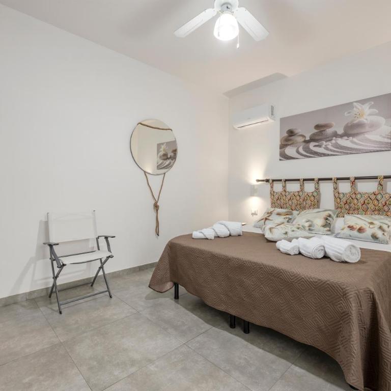 Calarossa tourist house di aleeanny - One-Bedroom Apartment with Garden - 10