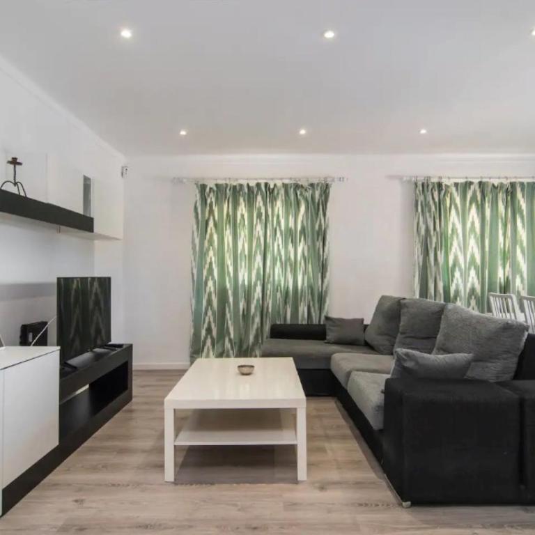 Anglesos - Vacation Home - 6