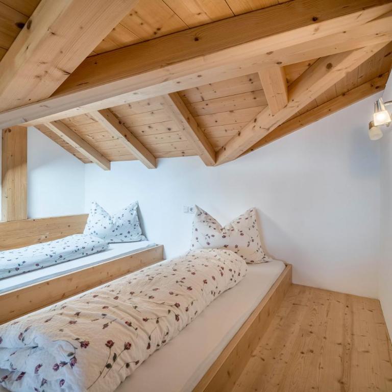 Eggerhof Familiennestl - Appartamento Deluxe con 2 Camere da Letto e Vista Giardino - 18