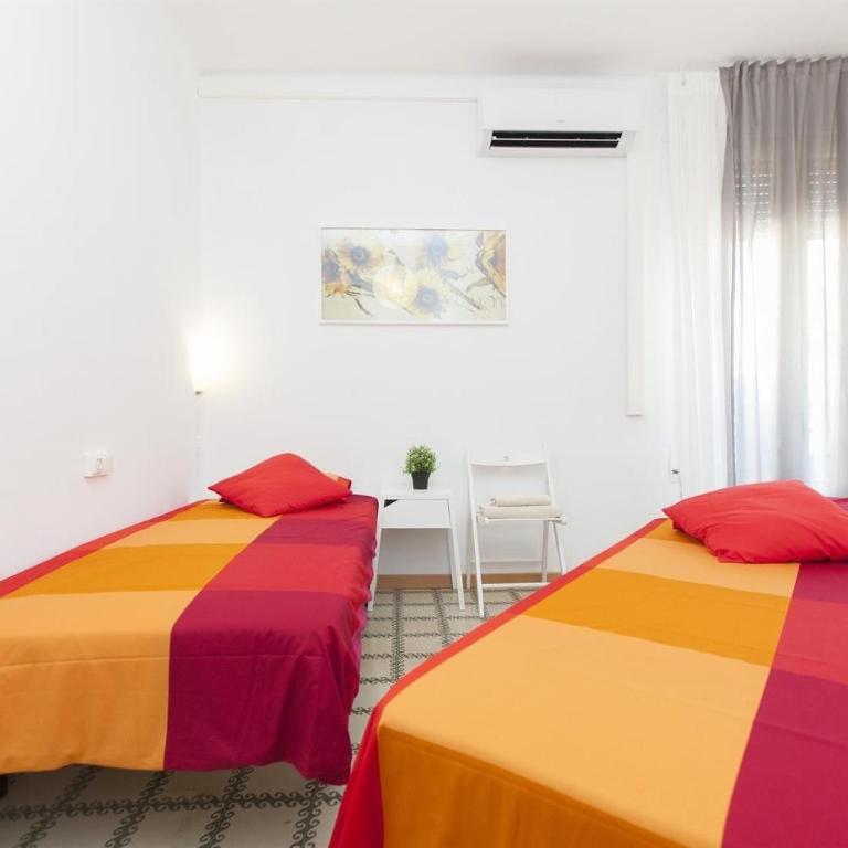 3 bedroom apartment next to Plaza - Superior Apartment with City View - 17