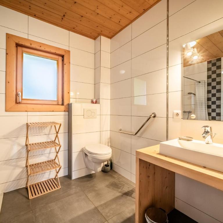 Les Gites Leyetaz - Chambre Quadruple avec Douche - 19