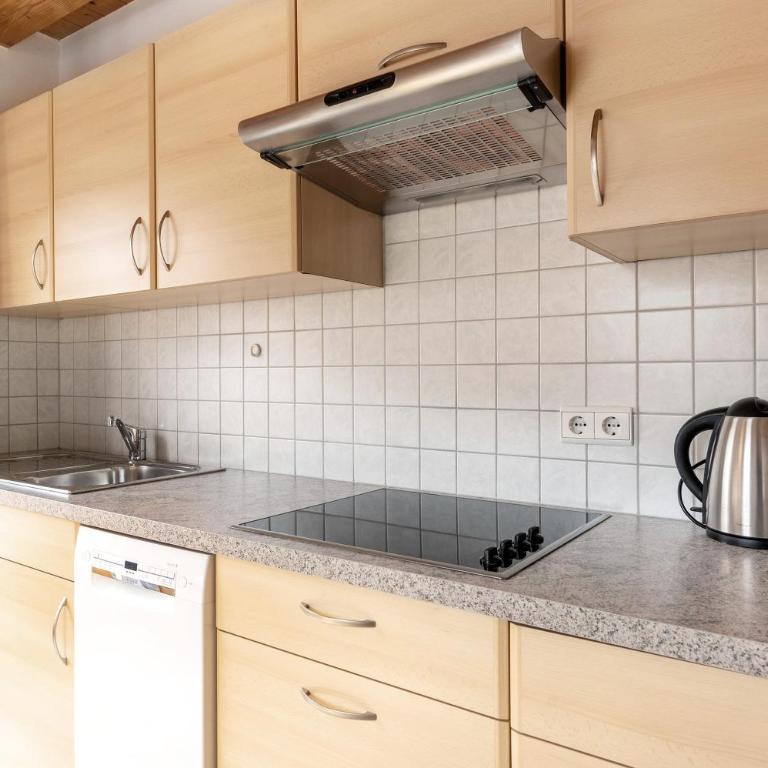 Heinzenhof Welschnofen - One-Bedroom Apartment with Garden View - 8
