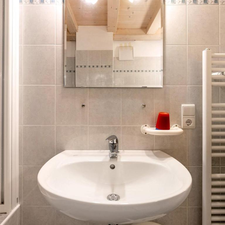 Heinzenhof Welschnofen - One-Bedroom Apartment with Garden View - 16