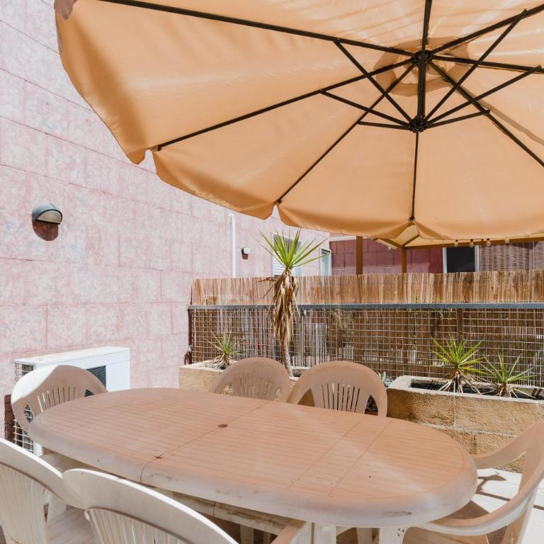 Grazioso sul Mare - Appartamento Deluxe con 2 Camere da Letto e Balcone - 15