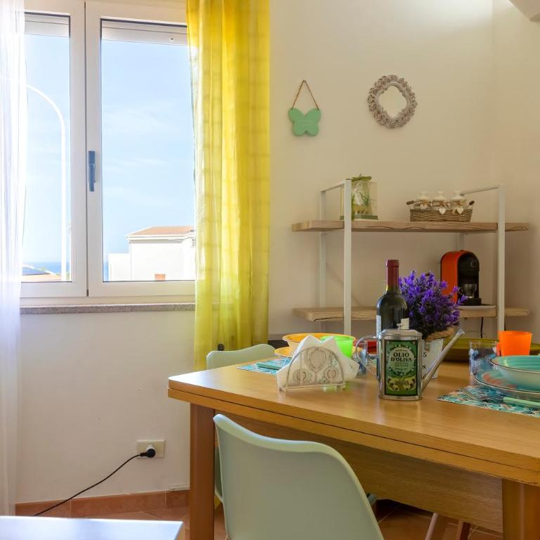 La Casa Al Mare - Appartamento Deluxe con 2 Camere da Letto e Balcone - 9
