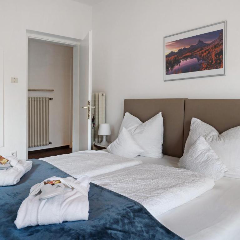 Haus Burger Vilpian - Doppelzimmer mit Bergblick - 6