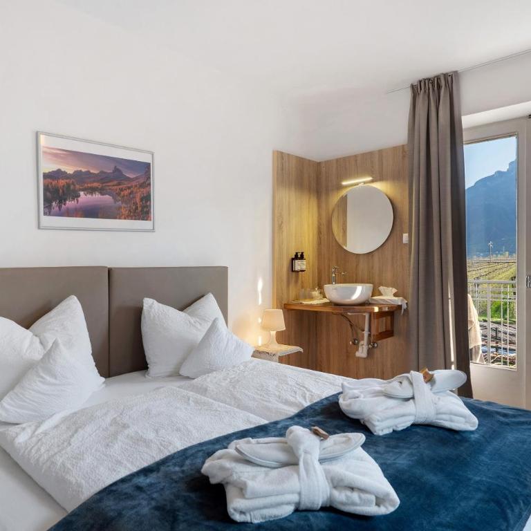 Haus Burger Vilpian - Doppelzimmer mit Bergblick - 2