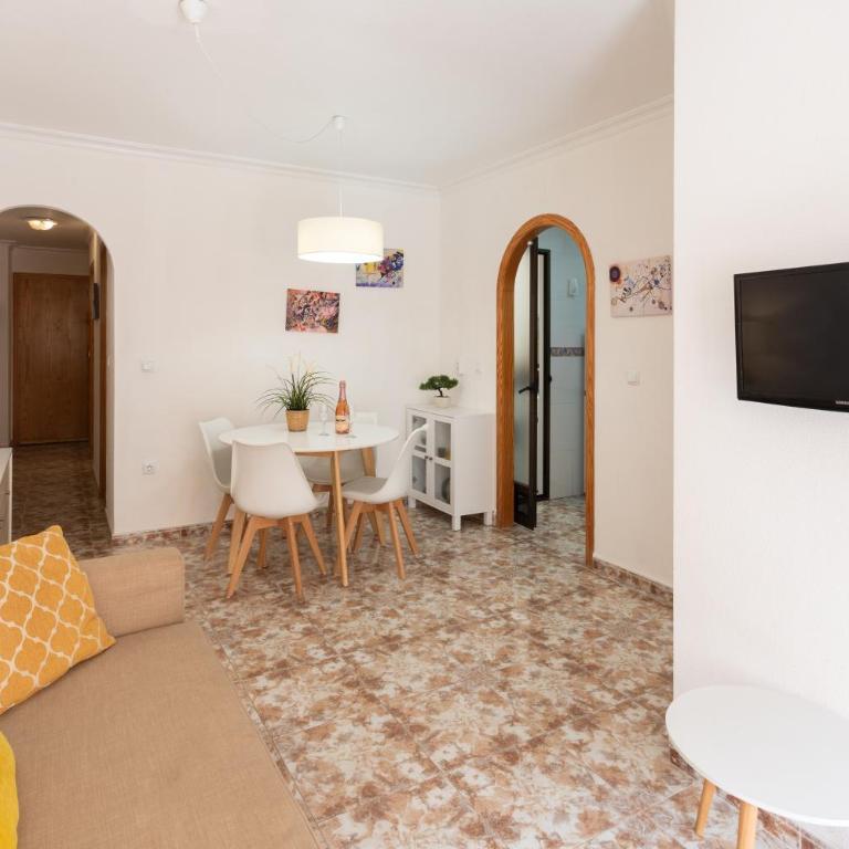 Apartment 50 meters from the beach - Apartamento Deluxe de 2 dormitorios con balcón - 16