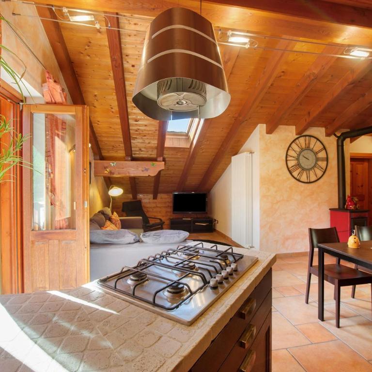 Anita Haus - Issime - Appartamento Deluxe con 2 Camere da Letto e Balcone - 5