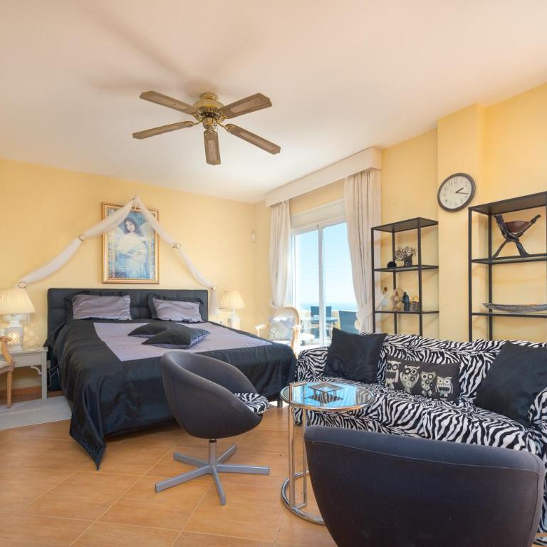 Villa Roca Penthouse - Studio with Terrace - 6