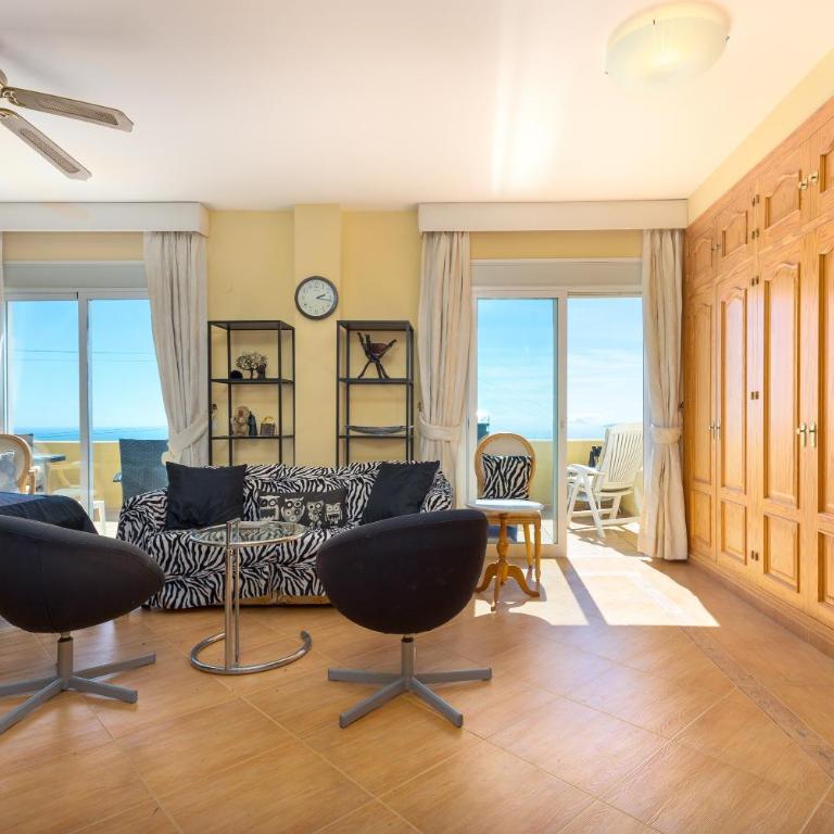 Villa Roca Penthouse - Studio with Terrace - 7