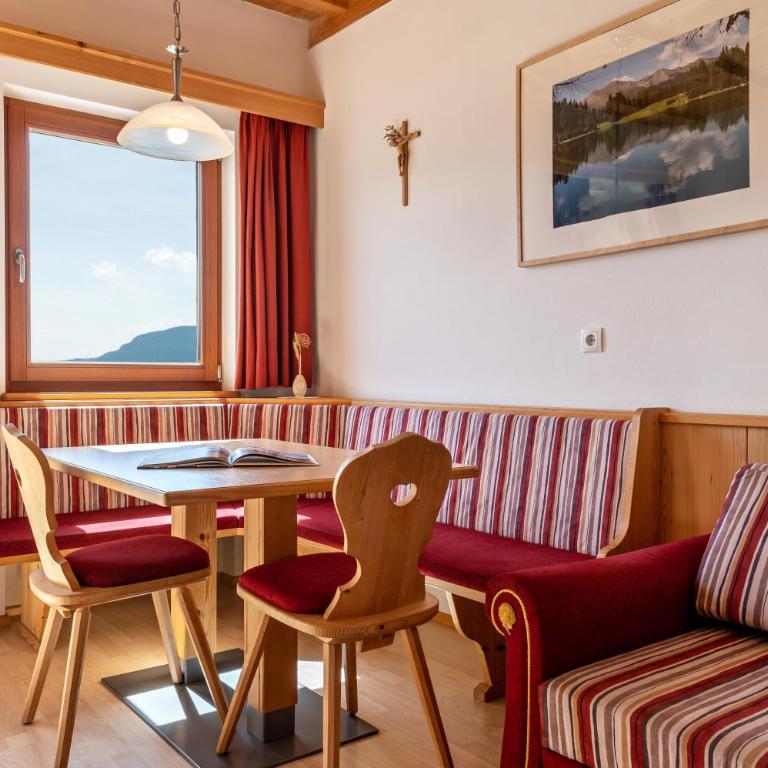 Haus Alpenblick Apt Edelweiß - Appartamento Deluxe con 2 Camere da Letto e Vista Giardino - 2