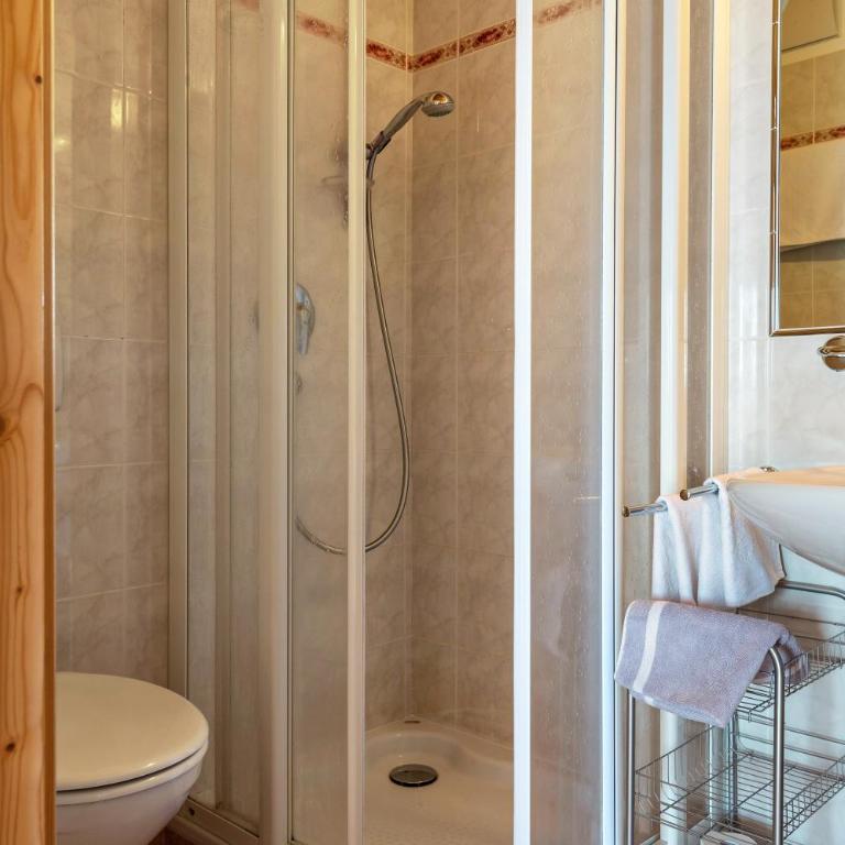 Haus Alpenblick Apt Edelweiß - Appartamento Deluxe con 2 Camere da Letto e Vista Giardino - 22