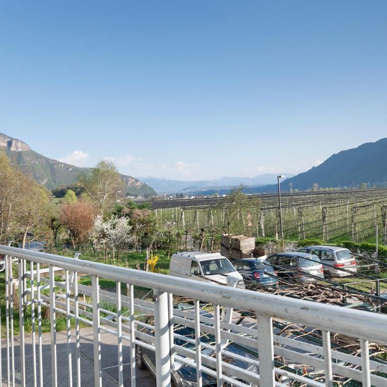 Haus Burger Vilpian - Doppelzimmer mit Bergblick - 6