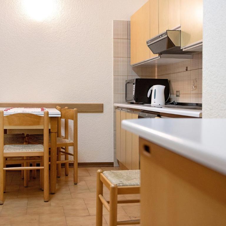 Baita Franz 3 Livigno - Appartamento Deluxe con 2 Camere da Letto e Vista Giardino - 15