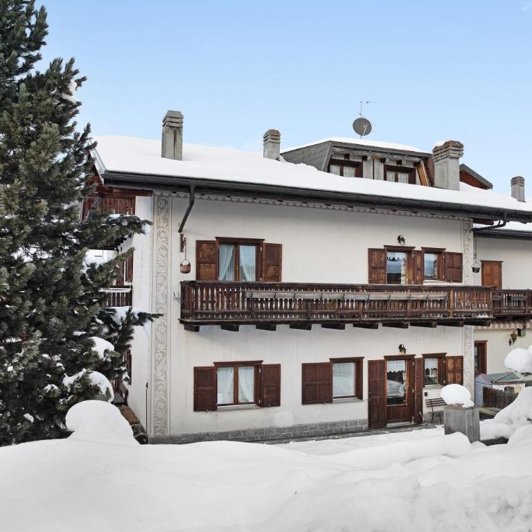 Baita Franz 3 Livigno - Appartamento Deluxe con 2 Camere da Letto e Vista Giardino - 31