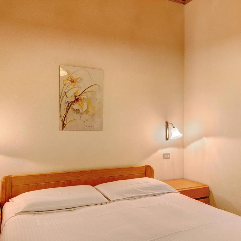 Baita Franz 3 Livigno - Appartamento Deluxe con 2 Camere da Letto e Vista Giardino - 4